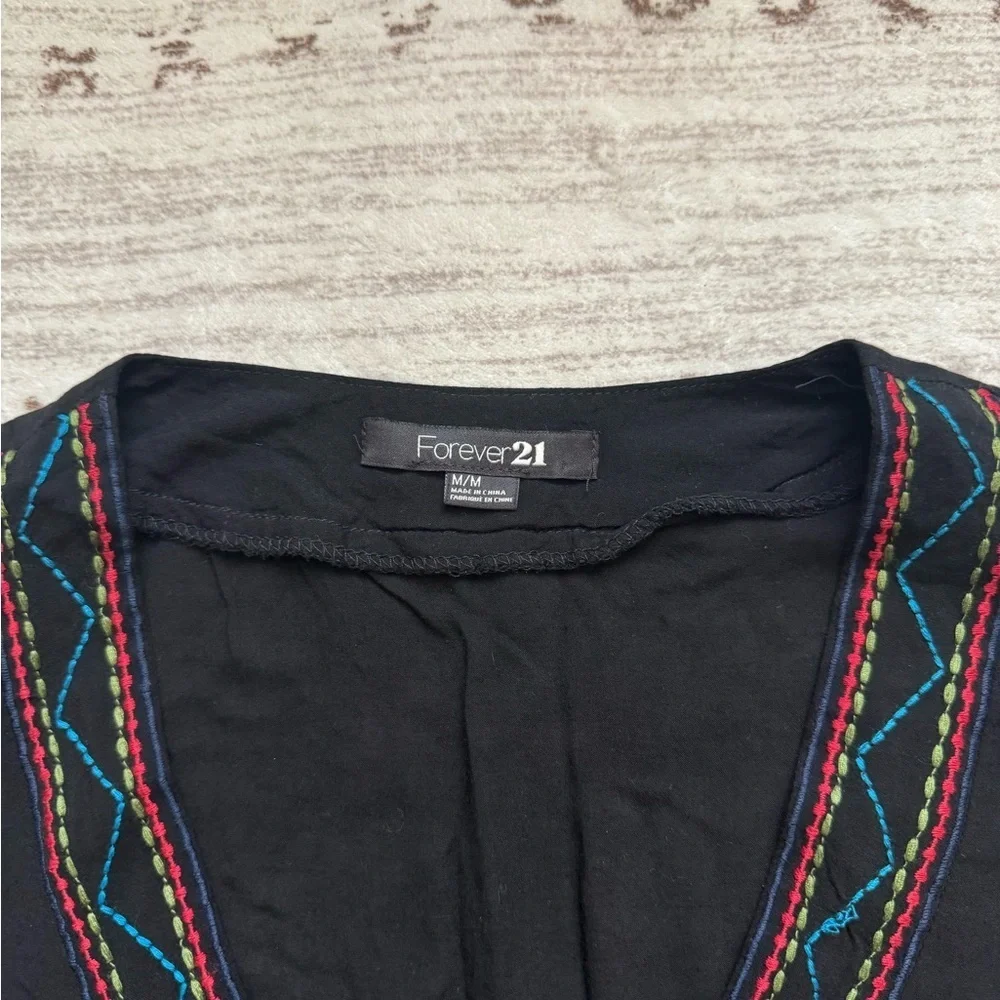 Black Boho Embroidery Tunic Top - Picture 10 of 12